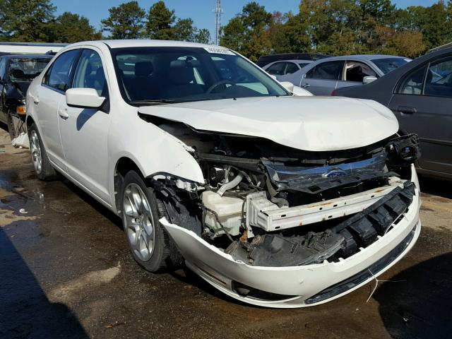 3FAHP0HA0BR212773 - 2011 FORD FUSION SE WHITE photo 1