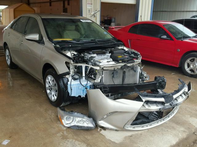 4T4BF1FK5FR502379 - 2015 TOYOTA CAMRY LE TAN photo 1