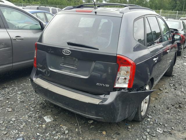 KNAFG526077055583 - 2007 KIA RONDO LX GRAY photo 4