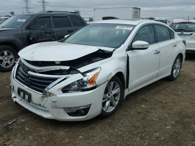 1N4AL3APXFC228576 - 2015 NISSAN ALTIMA 2.5 WHITE photo 2