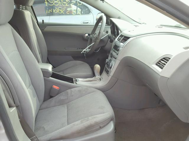 1G1ZG57B69F107869 - 2009 CHEVROLET MALIBU LS ვერცხლისფერი ფოტო 5