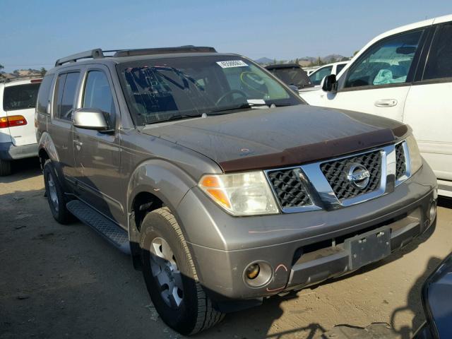 5N1AR18W75C753440 - 2005 NISSAN PATHFINDER GRAY photo 1