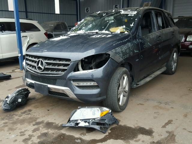 4JGDA2EB0CA021638 - 2012 MERCEDES-BENZ ML 350 BLU CHARCOAL photo 2