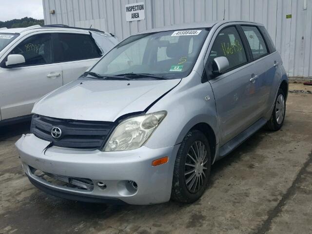 JTKKT624040077825 - 2004 TOYOTA SCION XA SILVER photo 2