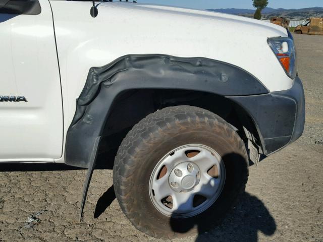 3TMJU4GN3DM152634 - 2013 TOYOTA TACOMA DOU WHITE photo 9