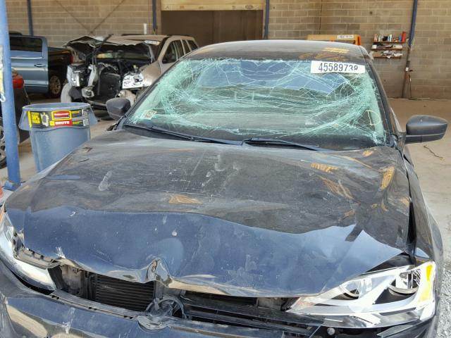 3VW2K7AJ1BM379932 - 2011 VOLKSWAGEN JETTA BASE BLACK photo 9