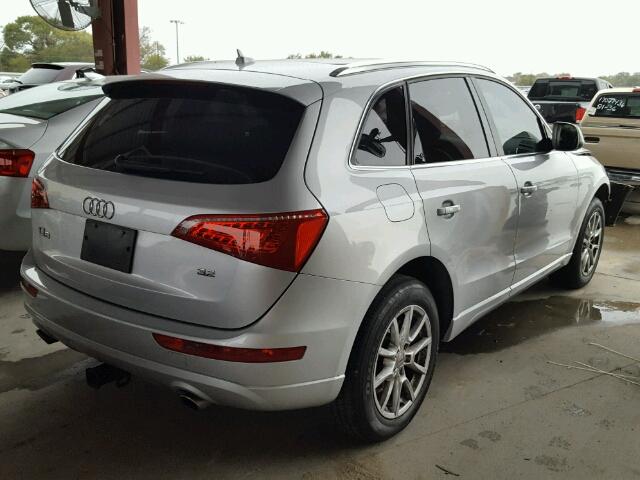 WA1CKAFP3AA105851 - 2010 AUDI Q5 PREMIUM SILVER photo 4