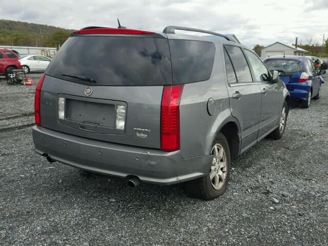 1GYEE637X60204438 - 2006 CADILLAC SRX GRAY photo 4