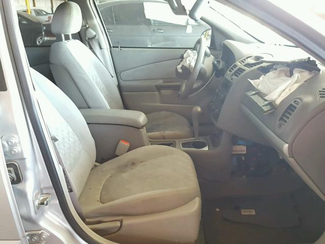 1G1ZT54835F176078 - 2005 CHEVROLET MALIBU LS SILVER photo 5