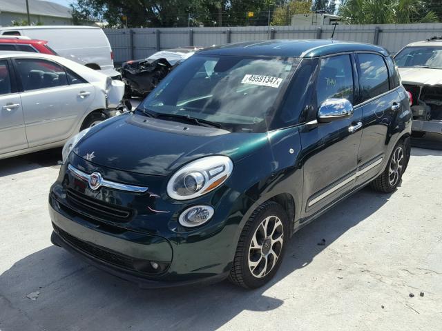 ZFBCFACH2EZ005001 - 2014 FIAT 500L LOUNG GREEN photo 2