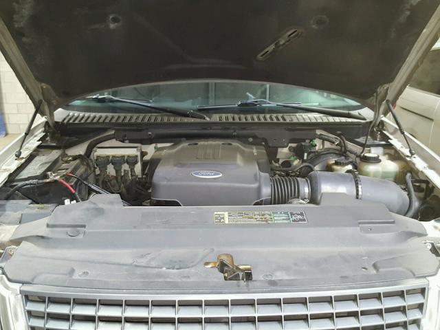 1FMPU16W43LA24014 - 2003 FORD EXPEDITION SILVER photo 7