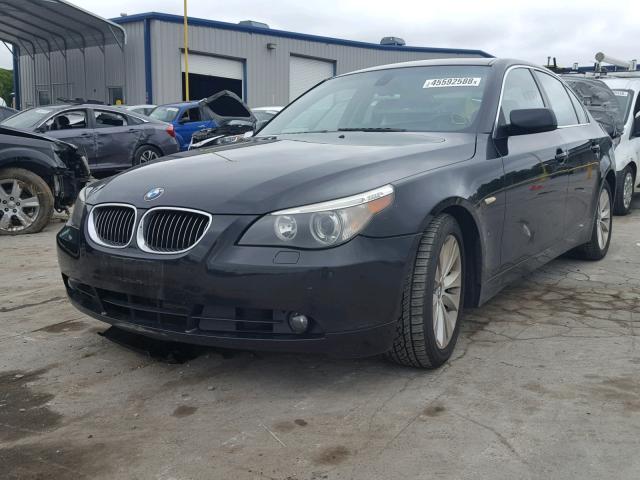 WBANB33515CN65448 - 2005 BMW 545 I BLACK photo 2