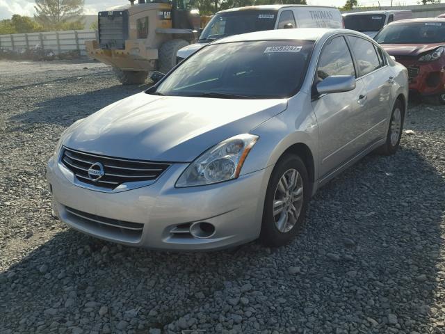 1N4AL2APXBN472172 - 2011 NISSAN ALTIMA BAS SILVER photo 2