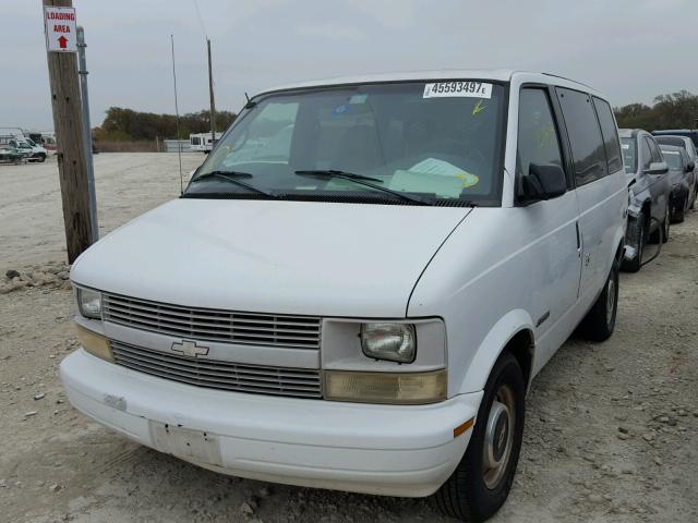 1GNDM19W9WB181249 - 1998 CHEVROLET ASTRO WHITE photo 2