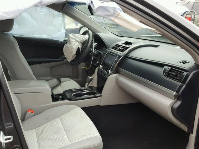 4T4BF1FK7CR262456 - 2012 TOYOTA CAMRY BASE GRAY photo 5