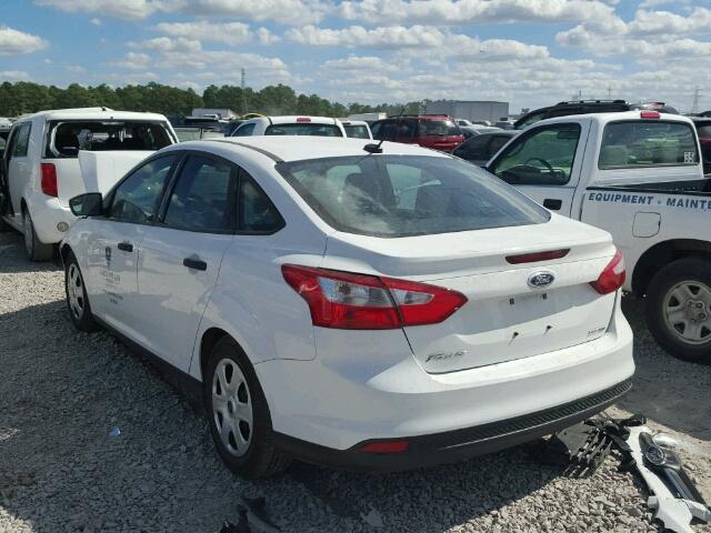 1FADP3E29EL213372 - 2014 FORD FOCUS S WHITE photo 3