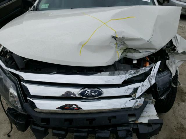 3FAHP0GA7CR215222 - 2012 FORD FUSION WHITE photo 7