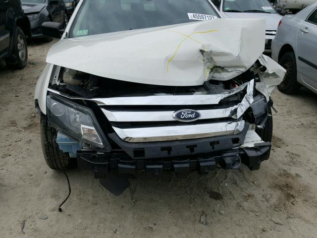 3FAHP0GA7CR215222 - 2012 FORD FUSION WHITE photo 9