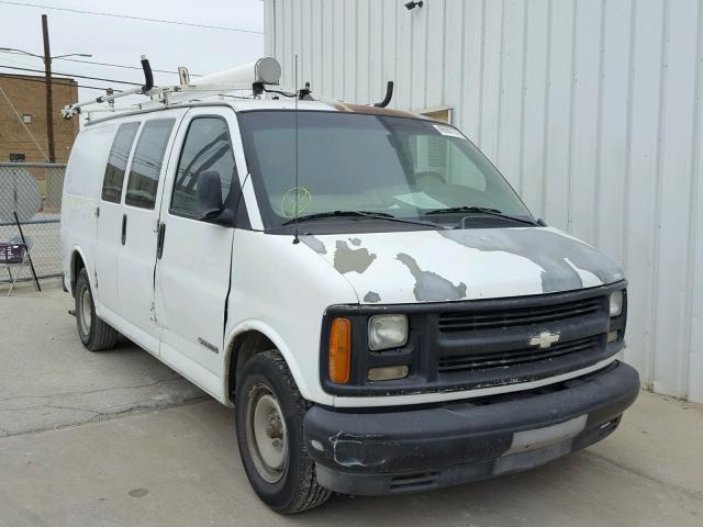 1GCFG25W211132591 - 2001 CHEVROLET EXPRESS G2 WHITE photo 1