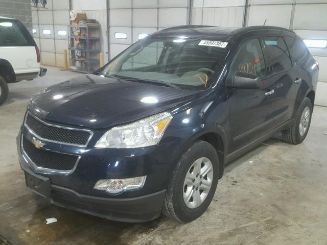 1GNKREED2BJ361158 - 2011 CHEVROLET TRAVERSE L BLUE photo 2