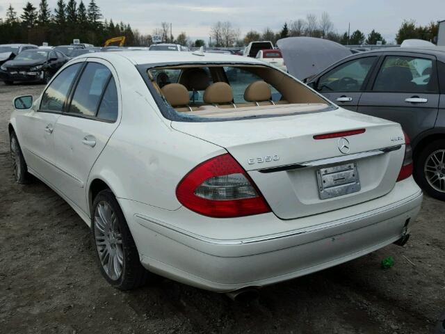 WDBUF87X18B300064 - 2008 MERCEDES-BENZ E 350 4MAT WHITE photo 3