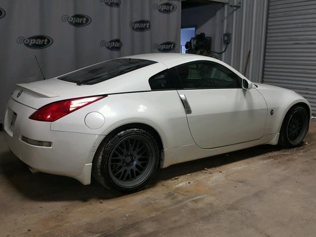 JN1AZ34E64T050863 - 2004 NISSAN 350Z WHITE photo 9