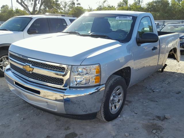 1GCNCPEX5CZ223808 - 2012 CHEVROLET SILVERADO SILVER photo 2