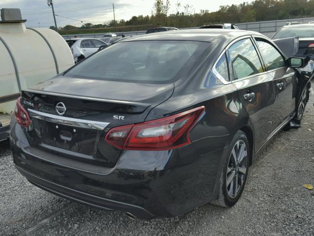 1N4AL3AP5HC267255 - 2017 NISSAN ALTIMA 2.5 BLACK photo 4