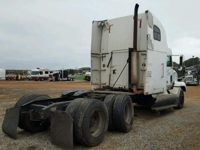 1FUYDSEB1YDF66830 - 2000 FREIGHTLINER CONVENTION WHITE photo 4