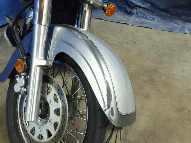 JS1VS55AX62103898 - 2006 SUZUKI C50 SILVER photo 9