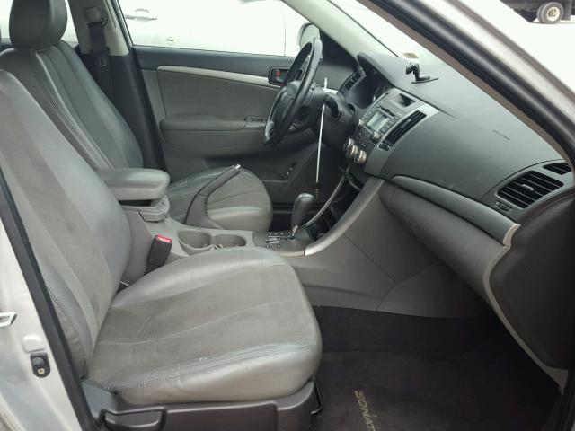 5NPEU46C99H480963 - 2009 HYUNDAI SONATA SE SILVER photo 5