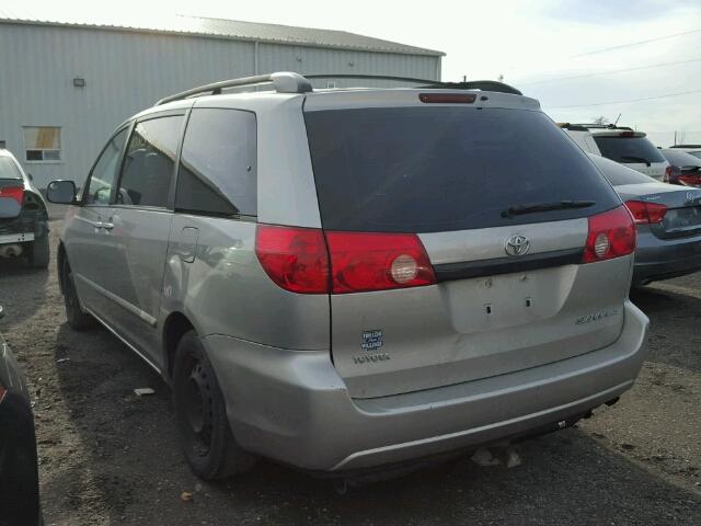 5TDZK23C57S065985 - 2007 TOYOTA SIENNA CE GRAY photo 3