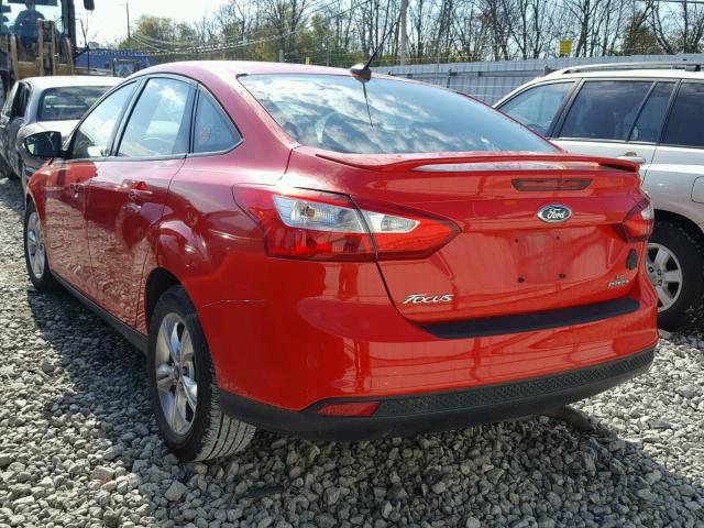 1FADP3F2XDL295464 - 2013 FORD FOCUS SE RED photo 3