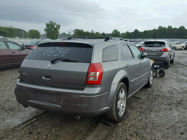 2D8GZ58295H547263 - 2005 DODGE MAGNUM R/T GRAY photo 4