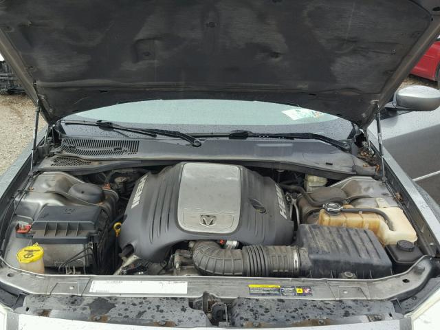 2D8GZ58295H547263 - 2005 DODGE MAGNUM R/T GRAY photo 7