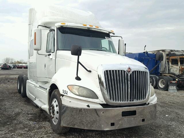 2HSCUAPR09C107123 - 2009 INTERNATIONAL PROSTAR PR WHITE photo 1