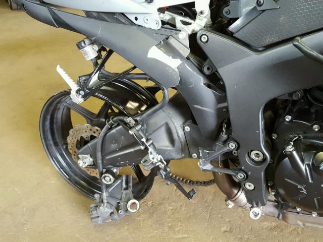 JKAZX4P107A016884 - 2007 KAWASAKI ZX600 TWO TONE photo 9