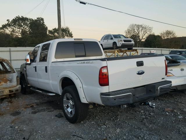 1FTSW21578EA20547 - 2008 FORD F250 SUPER WHITE photo 3