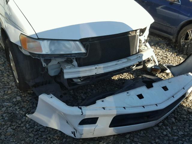 5FNRL189X2B023863 - 2002 HONDA ODYSSEY EX WHITE photo 9