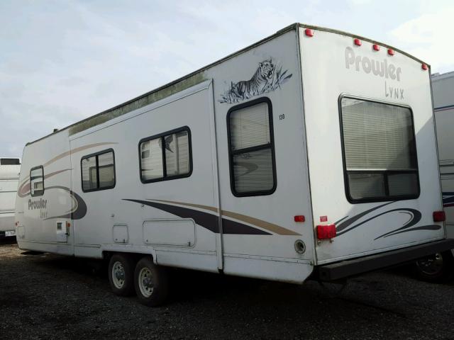 1EC2Y302044000528 - 2004 FLEE PROWLER WHITE photo 3