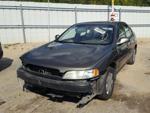 1N4DL01D6WC139251 - 1998 NISSAN ALTIMA XE TAN photo 2