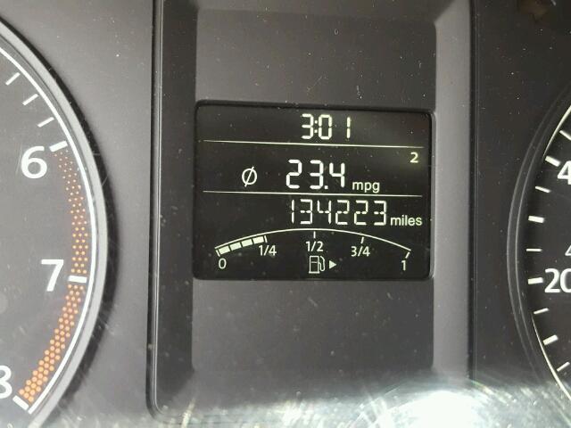 3VW1K7AJ5DM257623 - 2013 VOLKSWAGEN JETTA BASE WHITE photo 8