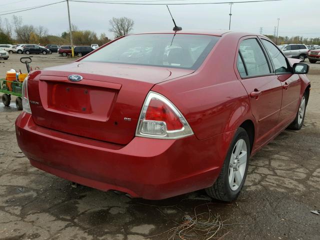 3FAHP07Z87R148013 - 2007 FORD FUSION RED photo 4