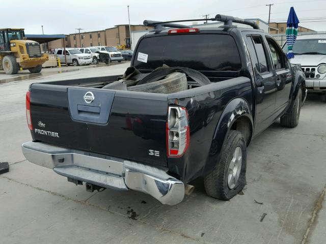 1N6AD07U48C426184 - 2008 NISSAN FRONTIER BLACK photo 4