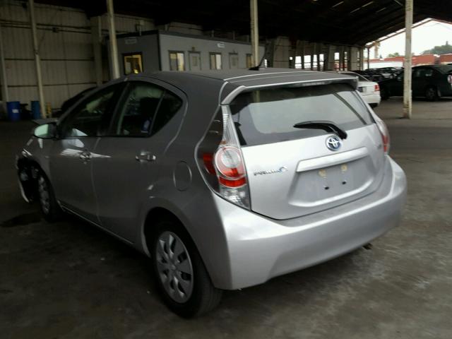 JTDKDTB30E1566540 - 2014 TOYOTA PRIUS C SILVER photo 3