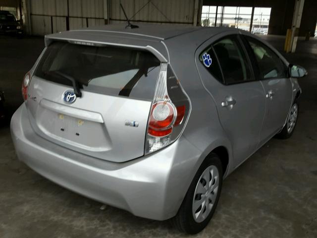 JTDKDTB30E1566540 - 2014 TOYOTA PRIUS C SILVER photo 4