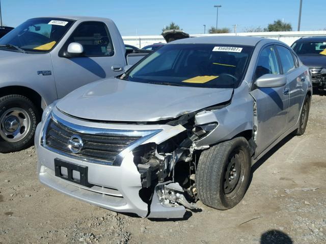 1N4AL3AP4FC239850 - 2015 NISSAN ALTIMA SILVER photo 2