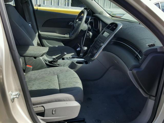 1G11B5SL4FF106226 - 2015 CHEVROLET MALIBU LS ბეჟი ფოტო 5