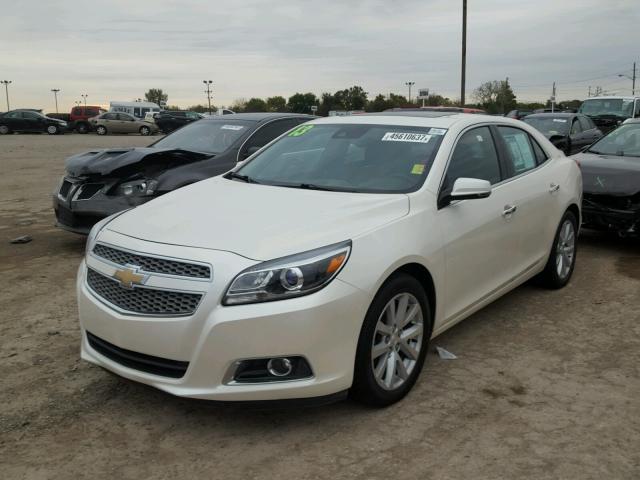 1G11H5SA0DF142487 - 2013 CHEVROLET MALIBU LTZ WHITE photo 2