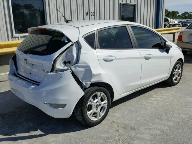 3FADP4EJ5GM106933 - 2016 FORD FIESTA WHITE photo 4